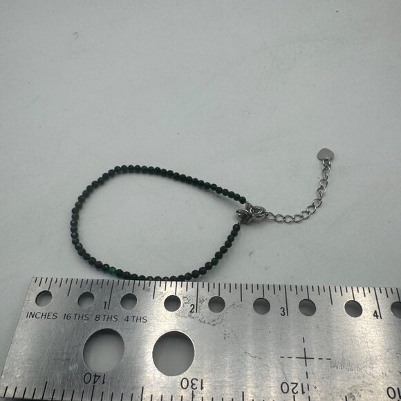 Faceted Dark Green Bead Bracelet Adjustable 6-8 Inches Silver Tone Heart Charm - Picture 6 of 7